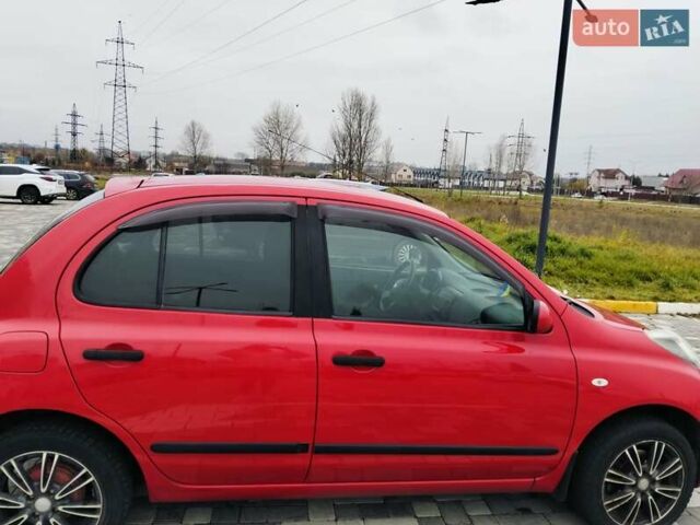 Красный Ниссан Микра, объемом двигателя 1.2 л и пробегом 118 тыс. км за 5500 $, фото 4 на Automoto.ua