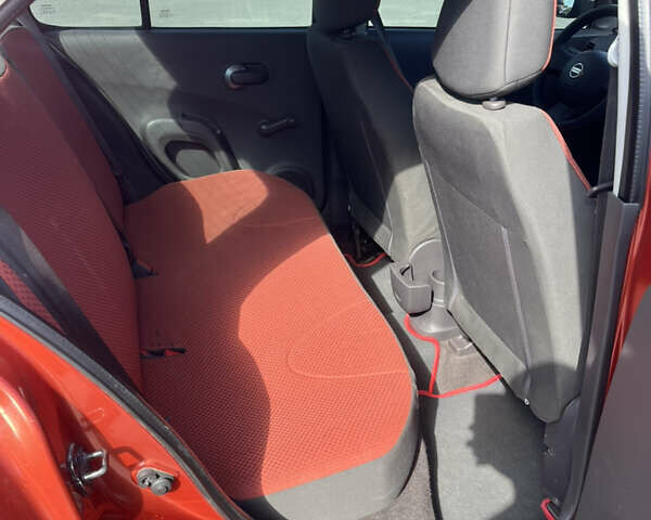 Червоний Ніссан Мікра, об'ємом двигуна 1.24 л та пробігом 140 тис. км за 7200 $, фото 8 на Automoto.ua