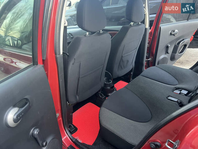 Красный Ниссан Микра, объемом двигателя 1.39 л и пробегом 151 тыс. км за 5555 $, фото 9 на Automoto.ua