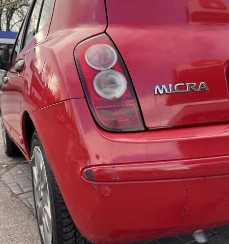 Красный Ниссан Микра, объемом двигателя 1.24 л и пробегом 150 тыс. км за 4200 $, фото 3 на Automoto.ua