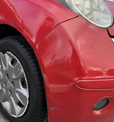 Красный Ниссан Микра, объемом двигателя 1.24 л и пробегом 150 тыс. км за 4200 $, фото 6 на Automoto.ua