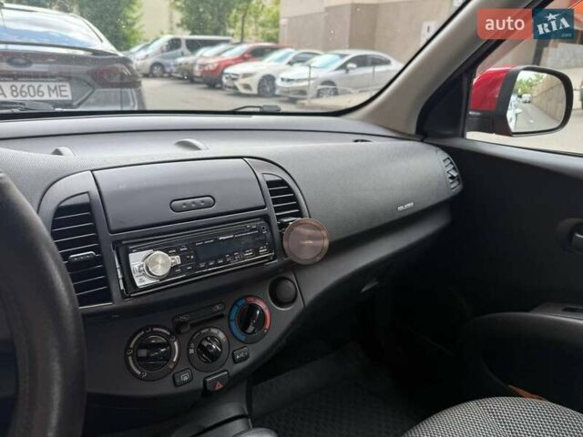 Красный Ниссан Микра, объемом двигателя 1.24 л и пробегом 155 тыс. км за 5900 $, фото 11 на Automoto.ua