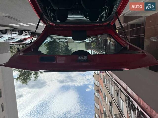 Красный Ниссан Микра, объемом двигателя 1.24 л и пробегом 155 тыс. км за 5900 $, фото 7 на Automoto.ua