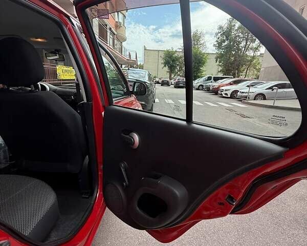 Красный Ниссан Микра, объемом двигателя 1.24 л и пробегом 155 тыс. км за 5900 $, фото 8 на Automoto.ua