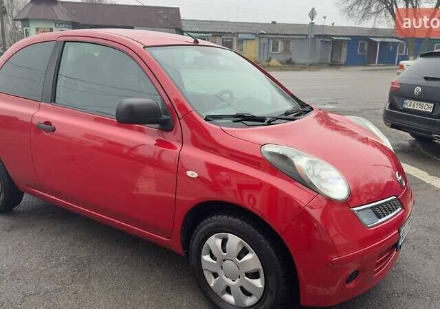 Красный Ниссан Микра, объемом двигателя 1.2 л и пробегом 192 тыс. км за 3900 $, фото 8 на Automoto.ua
