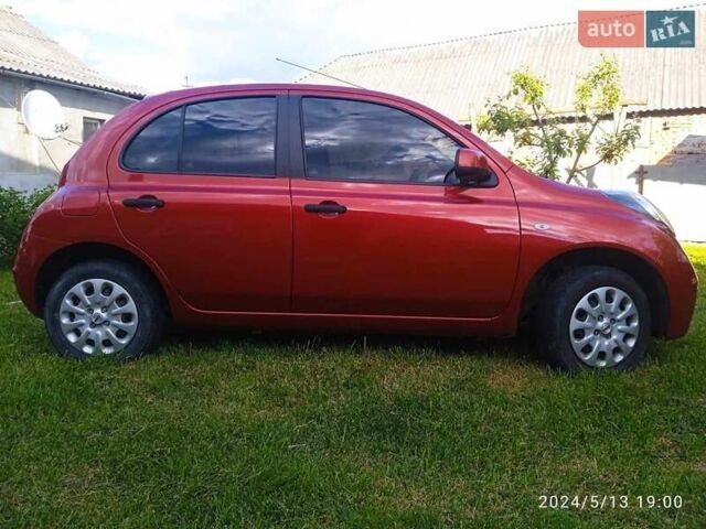 Красный Ниссан Микра, объемом двигателя 1.24 л и пробегом 59 тыс. км за 7100 $, фото 3 на Automoto.ua