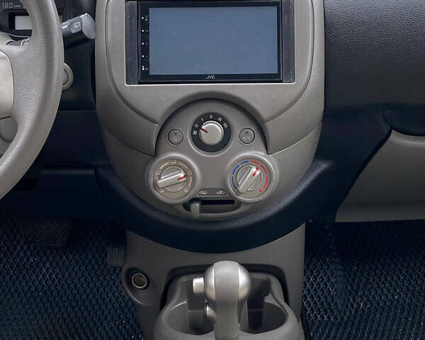 Красный Ниссан Микра, объемом двигателя 1.2 л и пробегом 89 тыс. км за 7500 $, фото 13 на Automoto.ua