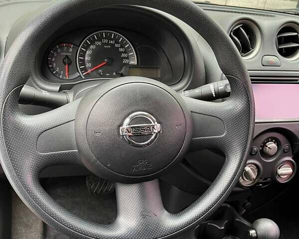 Красный Ниссан Микра, объемом двигателя 1.2 л и пробегом 84 тыс. км за 9500 $, фото 10 на Automoto.ua