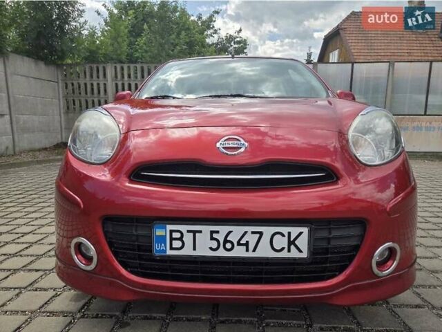 Красный Ниссан Микра, объемом двигателя 1.2 л и пробегом 66 тыс. км за 7800 $, фото 2 на Automoto.ua