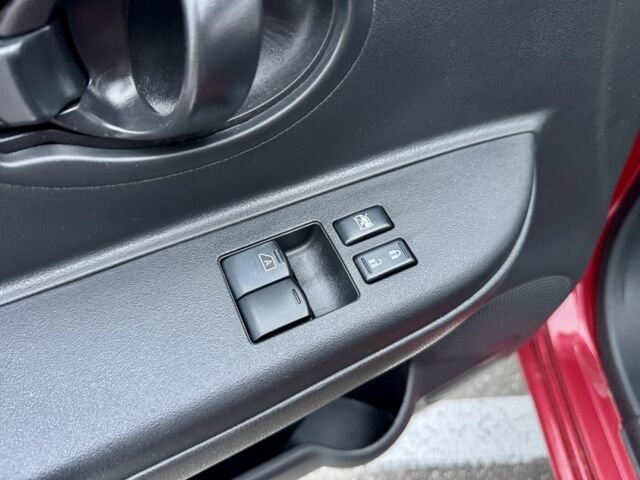 Красный Ниссан Микра, объемом двигателя 1.2 л и пробегом 118 тыс. км за 8900 $, фото 9 на Automoto.ua