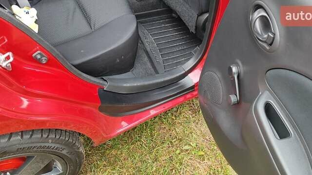 Красный Ниссан Микра, объемом двигателя 1.2 л и пробегом 49 тыс. км за 9400 $, фото 14 на Automoto.ua