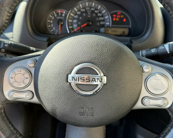 Червоний Ніссан Мікра, об'ємом двигуна 1.6 л та пробігом 50 тис. км за 7999 $, фото 8 на Automoto.ua