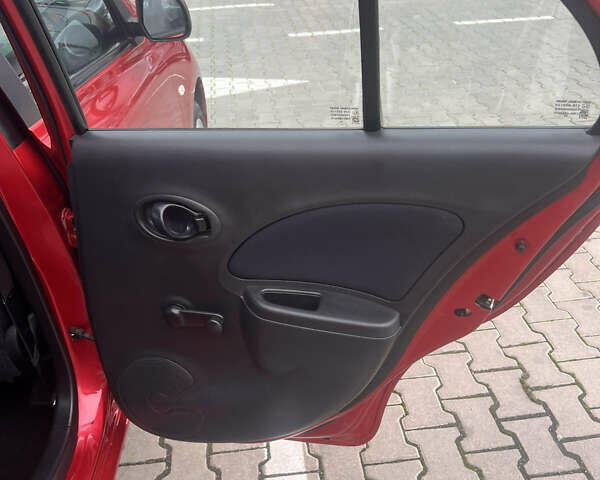 Красный Ниссан Микра, объемом двигателя 1.2 л и пробегом 118 тыс. км за 8950 $, фото 35 на Automoto.ua