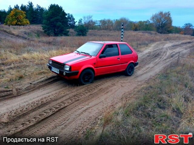 Ніссан Мікра, об'ємом двигуна 1 л та пробігом 1 тис. км за 850 $, фото 4 на Automoto.ua