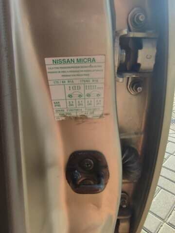 Ниссан Микра, объемом двигателя 1.4 л и пробегом 178 тыс. км за 4500 $, фото 33 на Automoto.ua