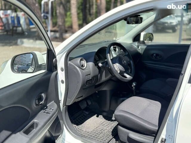 Ниссан Микра, объемом двигателя 1.2 л и пробегом 102 тыс. км за 8299 $, фото 8 на Automoto.ua