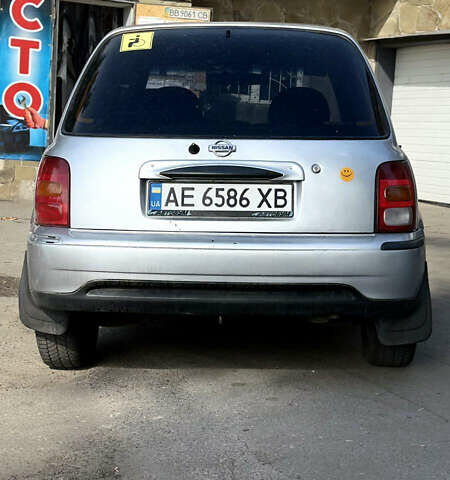 Серый Ниссан Микра, объемом двигателя 1.4 л и пробегом 204 тыс. км за 1900 $, фото 1 на Automoto.ua