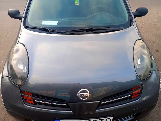 Серый Ниссан Микра, объемом двигателя 1.2 л и пробегом 225 тыс. км за 3500 $, фото 3 на Automoto.ua