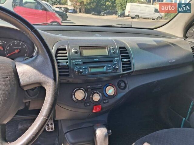Серый Ниссан Микра, объемом двигателя 1.24 л и пробегом 181 тыс. км за 3750 $, фото 2 на Automoto.ua