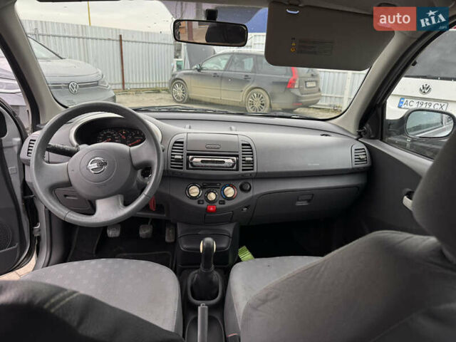 Серый Ниссан Микра, объемом двигателя 1.24 л и пробегом 228 тыс. км за 3400 $, фото 4 на Automoto.ua