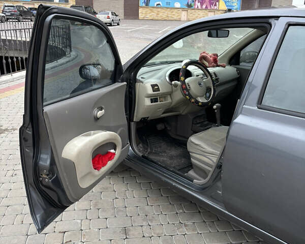 Серый Ниссан Микра, объемом двигателя 1.39 л и пробегом 133 тыс. км за 5400 $, фото 6 на Automoto.ua