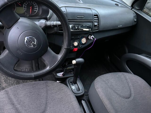 Сірий Ніссан Мікра, об'ємом двигуна 1.2 л та пробігом 220 тис. км за 4895 $, фото 7 на Automoto.ua