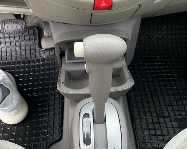 Серый Ниссан Микра, объемом двигателя 1.39 л и пробегом 122 тыс. км за 6200 $, фото 17 на Automoto.ua