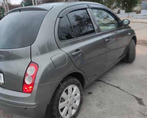 Серый Ниссан Микра, объемом двигателя 1.4 л и пробегом 120 тыс. км за 5800 $, фото 1 на Automoto.ua