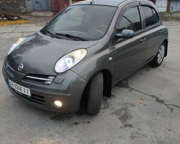 Серый Ниссан Микра, объемом двигателя 1.4 л и пробегом 120 тыс. км за 5800 $, фото 6 на Automoto.ua