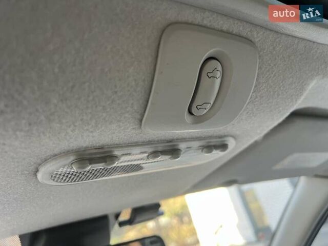 Серый Ниссан Микра, объемом двигателя 1.4 л и пробегом 126 тыс. км за 6700 $, фото 29 на Automoto.ua