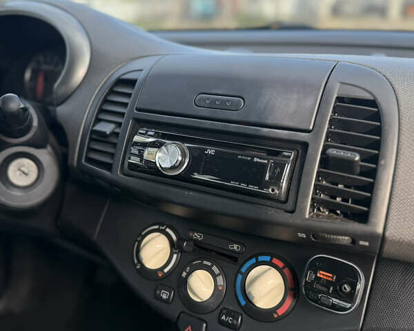 Сірий Ніссан Мікра, об'ємом двигуна 1.24 л та пробігом 203 тис. км за 3900 $, фото 7 на Automoto.ua