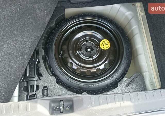 Сірий Ніссан Мікра, об'ємом двигуна 1.2 л та пробігом 222 тис. км за 5500 $, фото 16 на Automoto.ua