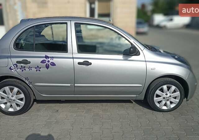Сірий Ніссан Мікра, об'ємом двигуна 1.2 л та пробігом 222 тис. км за 5500 $, фото 3 на Automoto.ua