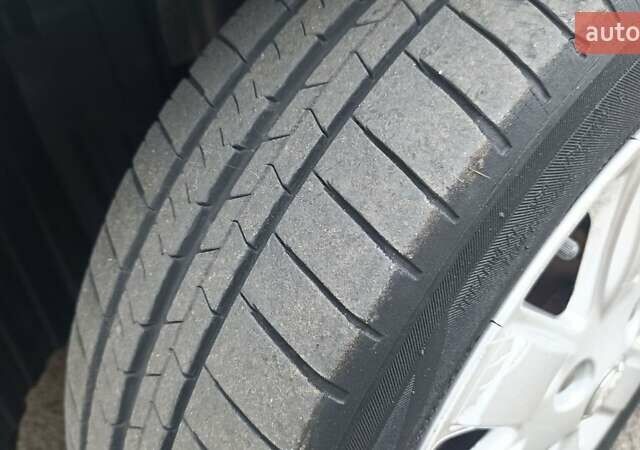 Сірий Ніссан Мікра, об'ємом двигуна 1.2 л та пробігом 222 тис. км за 5500 $, фото 12 на Automoto.ua