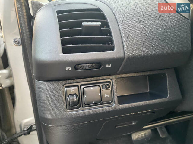 Серый Ниссан Микра, объемом двигателя 1.4 л и пробегом 117 тыс. км за 6790 $, фото 14 на Automoto.ua