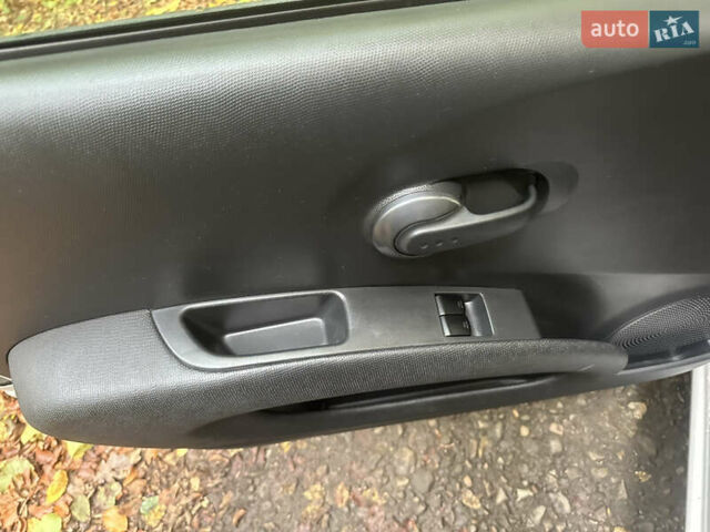 Серый Ниссан Микра, объемом двигателя 1.2 л и пробегом 97 тыс. км за 4699 $, фото 24 на Automoto.ua