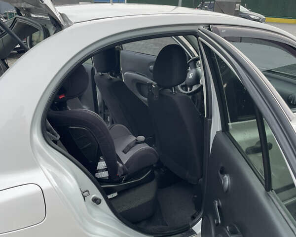 Серый Ниссан Микра, объемом двигателя 1.2 л и пробегом 161 тыс. км за 5500 $, фото 9 на Automoto.ua