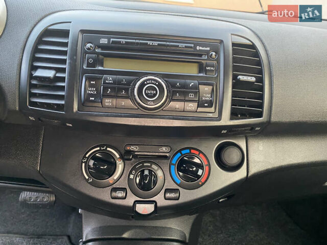 Серый Ниссан Микра, объемом двигателя 1.4 л и пробегом 117 тыс. км за 6690 $, фото 17 на Automoto.ua