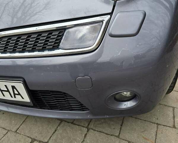 Серый Ниссан Микра, объемом двигателя 1.4 л и пробегом 160 тыс. км за 5999 $, фото 13 на Automoto.ua