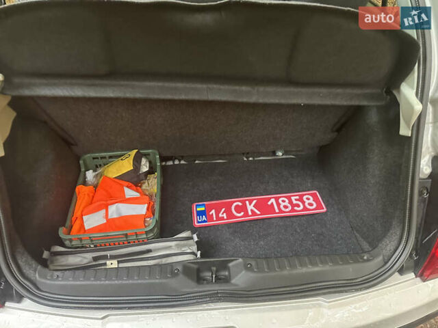 Серый Ниссан Микра, объемом двигателя 1.2 л и пробегом 97 тыс. км за 4699 $, фото 30 на Automoto.ua