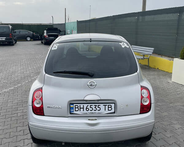 Серый Ниссан Микра, объемом двигателя 1.2 л и пробегом 161 тыс. км за 5500 $, фото 3 на Automoto.ua