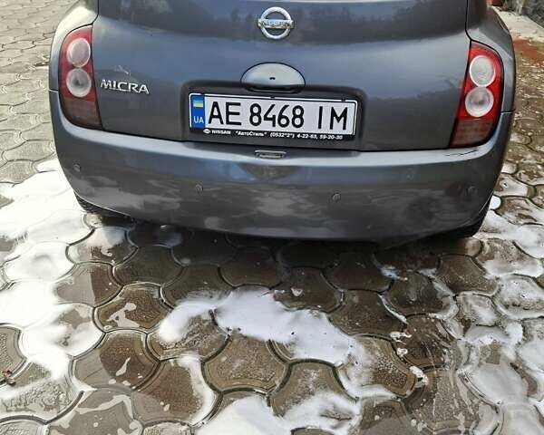 Серый Ниссан Микра, объемом двигателя 1.39 л и пробегом 160 тыс. км за 3500 $, фото 6 на Automoto.ua