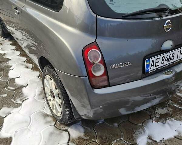 Серый Ниссан Микра, объемом двигателя 1.39 л и пробегом 160 тыс. км за 3500 $, фото 7 на Automoto.ua