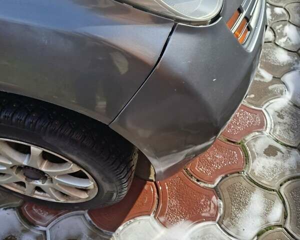 Серый Ниссан Микра, объемом двигателя 1.39 л и пробегом 160 тыс. км за 3500 $, фото 1 на Automoto.ua