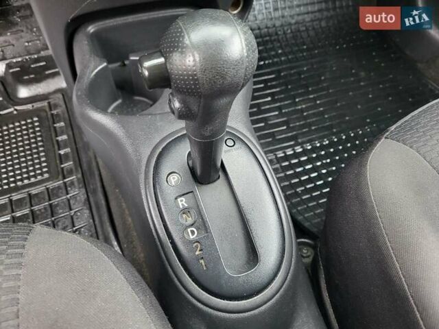 Сірий Ніссан Мікра, об'ємом двигуна 1.2 л та пробігом 168 тис. км за 6999 $, фото 86 на Automoto.ua