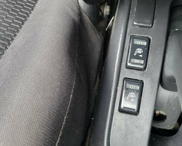 Сірий Ніссан Мікра, об'ємом двигуна 1.2 л та пробігом 168 тис. км за 6999 $, фото 87 на Automoto.ua