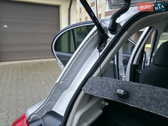 Серый Ниссан Микра, объемом двигателя 1.2 л и пробегом 169 тыс. км за 6777 $, фото 27 на Automoto.ua