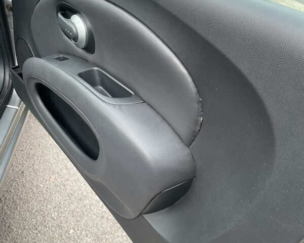 Серый Ниссан Микра, объемом двигателя 1.6 л и пробегом 175 тыс. км за 4500 $, фото 33 на Automoto.ua