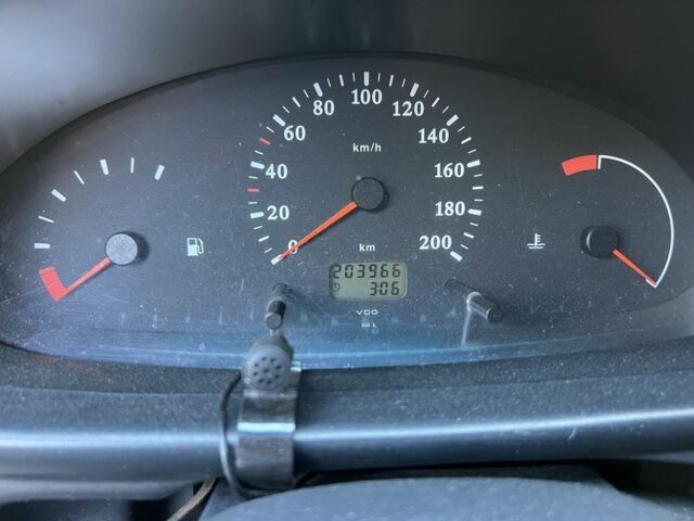 Серый Ниссан Микра, объемом двигателя 1 л и пробегом 203 тыс. км за 3000 $, фото 11 на Automoto.ua