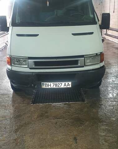 Синій Ніссан Мікра, об'ємом двигуна 1.4 л та пробігом 78 тис. км за 2650 $, фото 18 на Automoto.ua